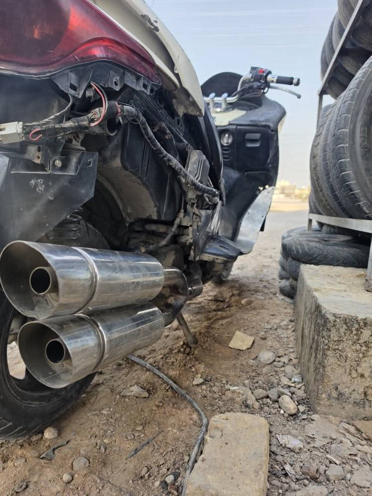 دراجات للبيع فورزه أوراق كامله مكينه ما مفتوحه صالنصه رياضي.....
ذبانه ساسوكي رياضي كايمه ومتروكه صالها فتره .....
ذبانه يوماهي ٩ زروف شغاله مكينه مفتوحه  تايراتها جدد ونضيفه ....
للاستفسار ومعرفه الأسعار الاتصال على الرقم التالي *********** غير متواجد على الفيس بوك ..مكلف بالنشر عمارة, ميسان
