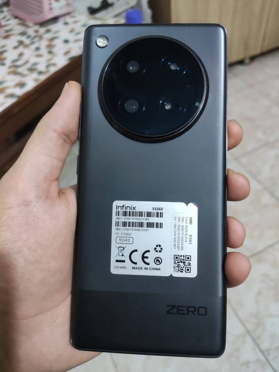 يه السلام عليكم جهاز للبيع ZERO 40 4G ذاكرة 512 رام 16 الجهاز نضيف مثل ماموضح بالصور بطارية 98 سعرة 250 مكاني ديالى رقم: ***********

نص مكتوب في الصور:
- هاتفي XOS 15.1.2 التحقق من التحديثات اسم الجهاز Infinix ZERO 40 الطراز Infinix X6860 وحدة المعالجة المركزية Helio G100 RAM 8.00 GB+8.00 GB الكاميرا الخلفية 108M OIS+50M+2M الكاميرا الأمامية 50M البطارية 5000mAh الشاشة 1080x2436