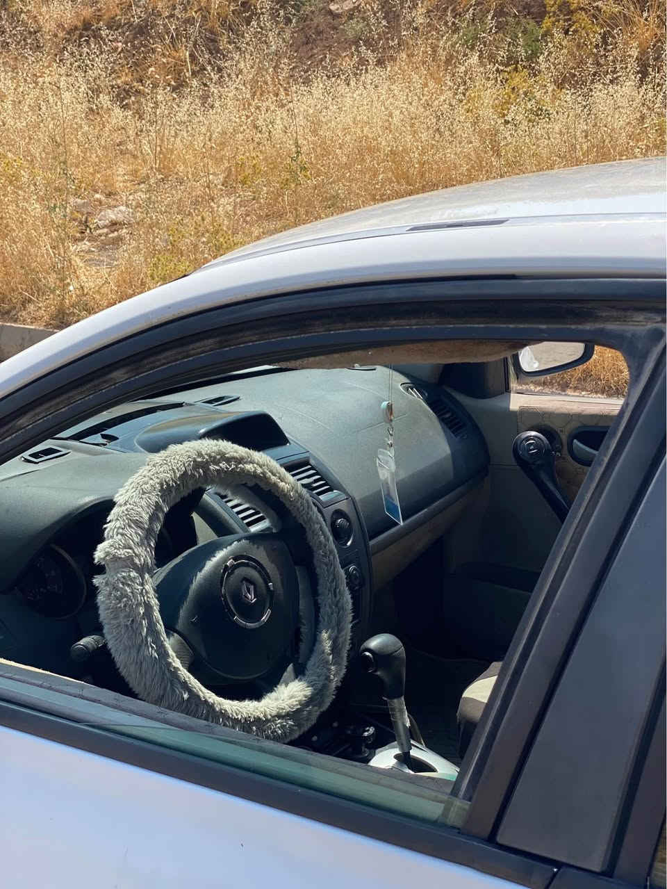 رينو ٢٠٠٨ گير مةكينة بةشةرت سةنةوى مانگيگة بةسةرچوة تحويل بةشةرت سونةريم داناوة سعرى ٣٥ گلا *********** 
*********** السليمانية, العراق
