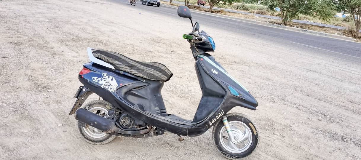سلام عليكم دراجه فورتي دراجه خير من الله كهربائيات كلها شغاله اشاير بك لايت سلف هندر كلها شغاله دبلات انضاف مكينه خير من الله تايرات جدد باتري جديد سعر 280بيها مجال مكان ديالى شهربان جسر مهروت ***********
