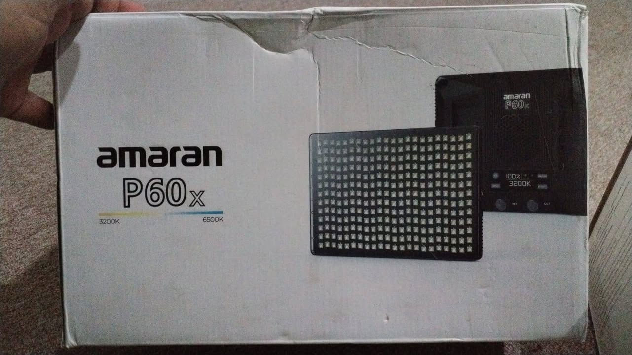 لبيع الإضاءة (LED Panel) من نوع Amaran P60x بقدرة 60 واط مكاني بغداد ***********
