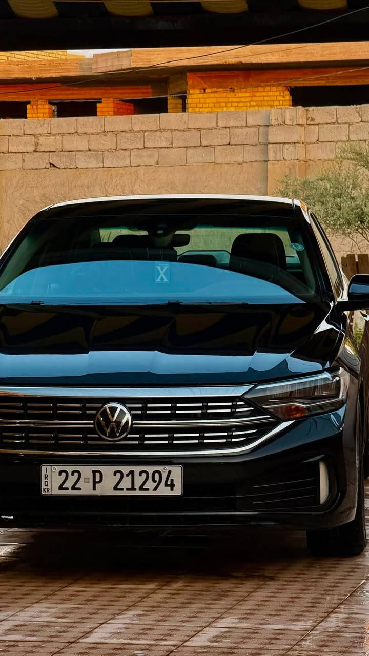 🚘 للبيع فولكس فاغن جيتا Volkswagen Jetta 2024 SE

سيارة نظيفة جداً ومعتنى بها، استخدام شخصي، بحالة ممتازة من الداخل والخارج، وشكلها على الطبيعة أجمل من الصور.

المواصفات:

🔹 الموديل: 2024 SE
🔹 المحرك: 1.5 Turbo
🔹 القير: أوتوماتيك
🔹 اللون: أسود 🖤
🔹 الممشى: 35,000 كم
🔹 فتحة سقف
🔹 تشغيل بصمة ودخول ذكي
🔹 شاشة وسطية
🔹 كاميرا خلفية
🔹 رادار وأنظمة أمان
🔹 نقطة عمياء
🔹 مانع انزلاق
🔹 تحكم بالمقود
🔹 مثبت سرعة
🔹 حساسات
🔹 جنوط ألمنيوم
🔹 تخم تاير جديد
🔹 صبغ مكفول
🔹 هزة جديدة
🔹 تحويل ثاني يوم

📍 الموقع: صلاح الدين / الدجيل

💰 السعر: يحدد عند التواصل
📞 للتواصل: ***********

الفحص على المشتري وفي أي مكان يختاره، والسيارة تستاهل.
