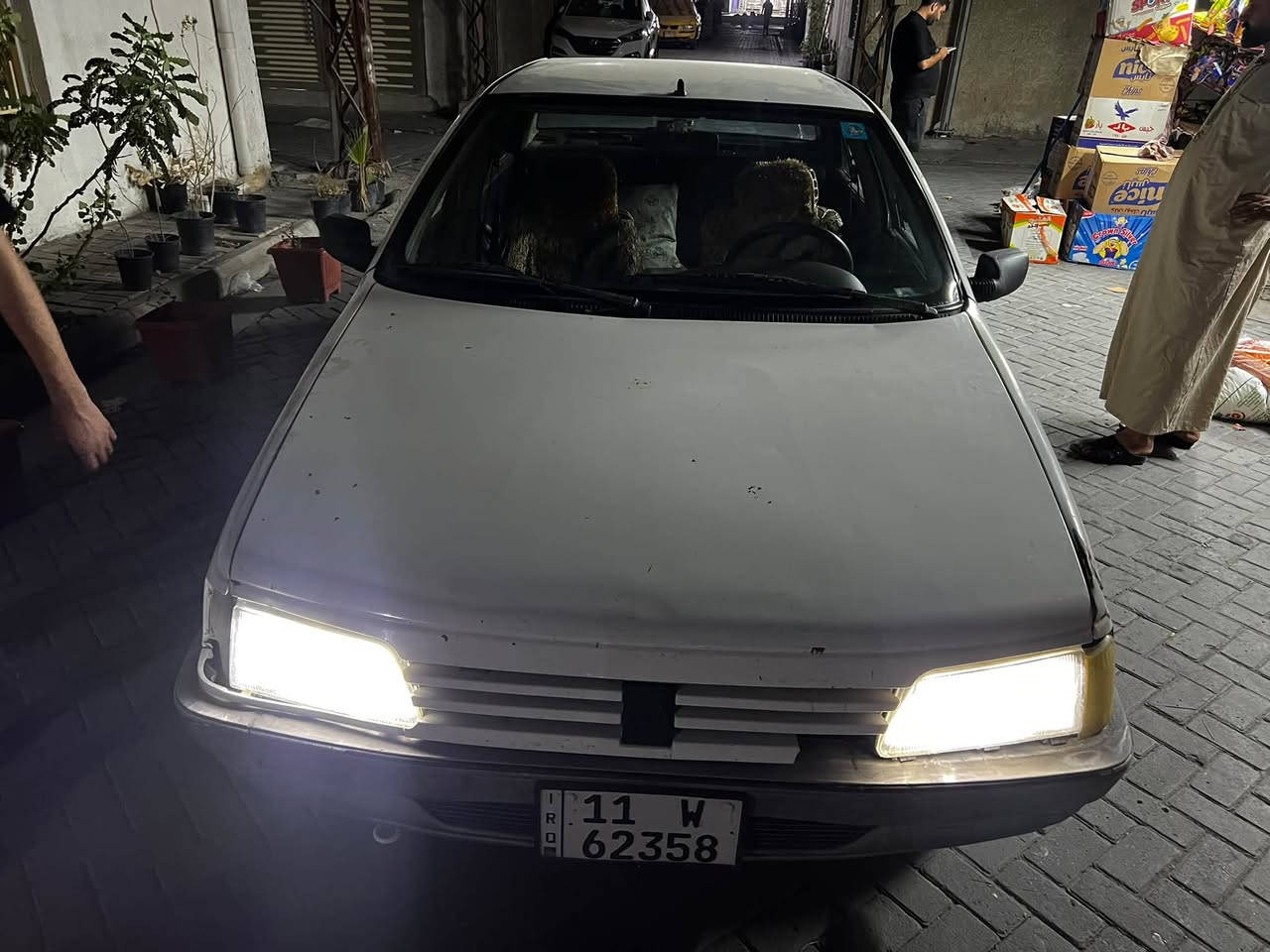 سلام عليكم للبيع
بيجو روى خصوصي بأسمي سياره ( مكفوله من ضربه و صبغ و تبديل مكفوله ) كير مكينه خير من الله تبريد شغال تدفئه شغاله كله كامله سياره حلوه بس بيه بل كشر ملاحضات بسيطه تصلح عل بارد موضح بل صور. منضومه زنون  

سياره مصوره عل وصخ ممغسوله و ليل 

اعيد و اكرر مابيه قطره صبغ و لا تبديل 

مكان بغداد رصافه للستفسار *********** مصطفى سعر ٣٢ وبيها مجال للشراي
