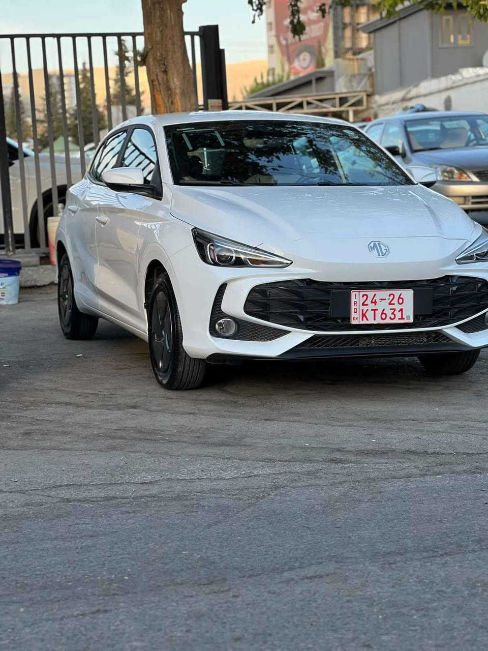 Mg 3 2026
١ هەزار رۆشتوە 
١ مانگە کاتی شکاوە 
هەموو شتێکی بەشەرت
٢ چالی بچوکی پێوەیە دانەیکیان چاکراوە 
کۆتای ٩٨ گەلا قفل
*********** السليمانية, العراق
