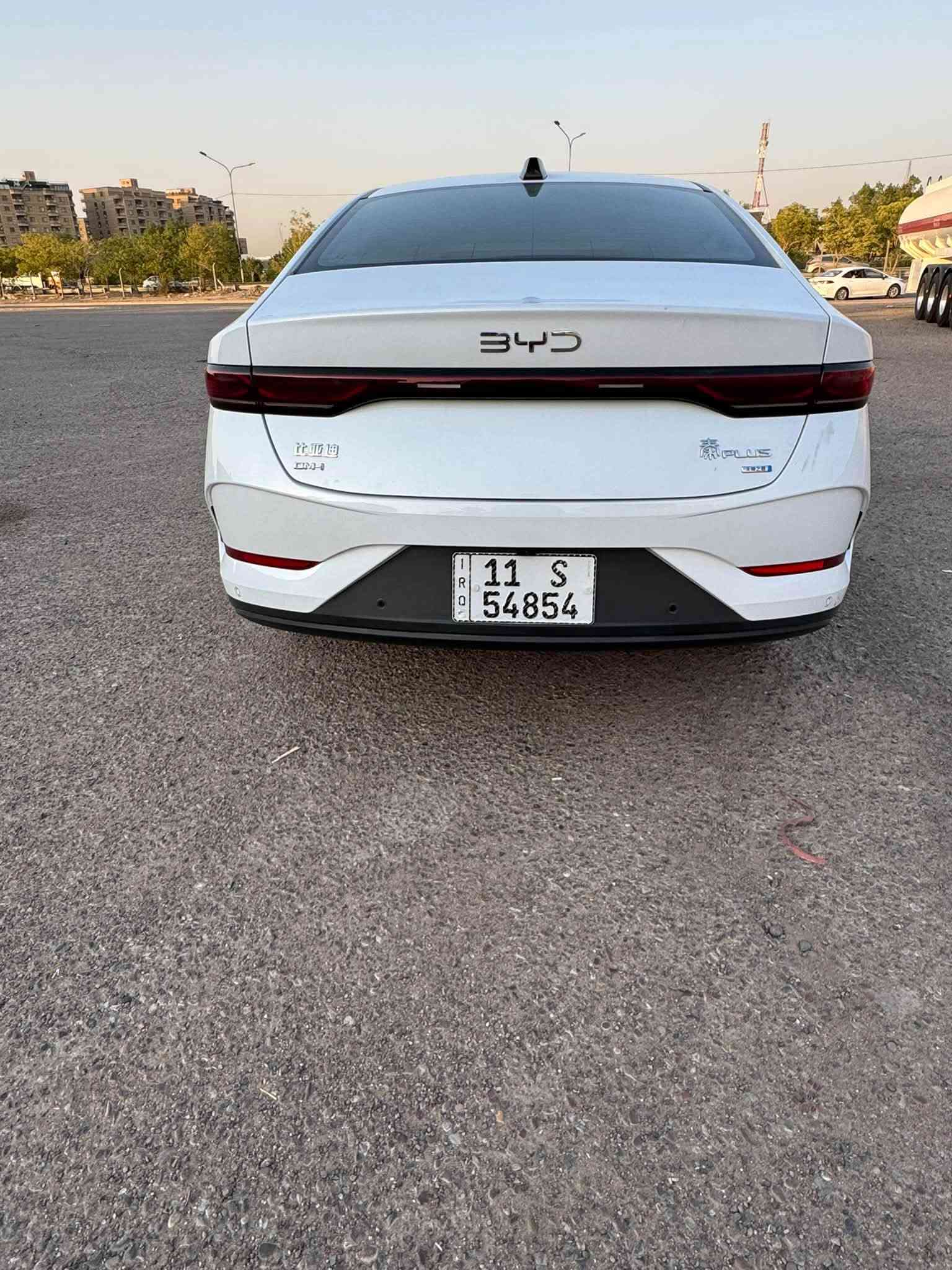 بي وادي  جن بلص 2025 فلاكشب فول الفول ام 13 كامره اوتو بارك   بلكن هايبرد 

بي وادي  جن بلص 2025 فلاكشب فول الفول ام 13 كامره اوتو بارك   بلكن هايبرد  ماشيه ٢٥ الف كيلو

بلكن هايبرد  ثلاث انظمه هايبرد + بانزين  شحن ذاتي + شحن خارجي تمشيك2200  كيلو سعه خزان الوقود 65 لتر 

عداد  كليومتر /٢٥ الف

🔥سنويه باسمي مثبت   لوحات   🔥

عنوان /عامريه

🔵محرك يعمل لشحن البطاريه فقط  1500 هجين ثلاث انظمه شحن ذاتي + هايبرد + شحن خارجي 

🔵مقاعد جلد ابيض

🔵 مقعد سايق كهرباء   

🔵سلايت 

🔵 اوتو بارك طبكة ذاتيه من دون تحكم السايق + قياده من دون تحكم 

‏🔵تحديد مسار طريق 

🔵لايت داينمك عالي ناصي اوتو 

🔵تحكم   بريك رياضي + بريك كموفرت 

🔵حساس امامي عدد 6 + حساس خلفي عدد 6 

🔵شاشه وسطيه كبيره اكبر من فىه من دون مواصفات تشبه شاشه سونك بلص   تحكم بكامل من داخل شاشه  تنزيل جام وغلقه 

🔵 رادار امامي + رادار جانبي + رادار خلفيً

🔵نقط عمياء بمرايه جانبيه + مري شفط + اشاير مري +اناره تحت مرايه 

🔵13 كامره محيطيه + دي في ار تسجيل  

🔵بكلايت لد   خليه  

🔵بصمه +كارت 

🔵هاندر بريك بصمه اوتو هولد 

🔵كيجات شاشه 

🔵شاشه كبيره تبريد شاشه 

🔵لايت ليد لايت اوتو  + لد صباحي 

🔵تبريد مناخي منفصل 

🔵تبريد قطعتين 

🔵ويل كب كروم 16 

🔵ايرباك عدد 10

للاستفسار ***********

