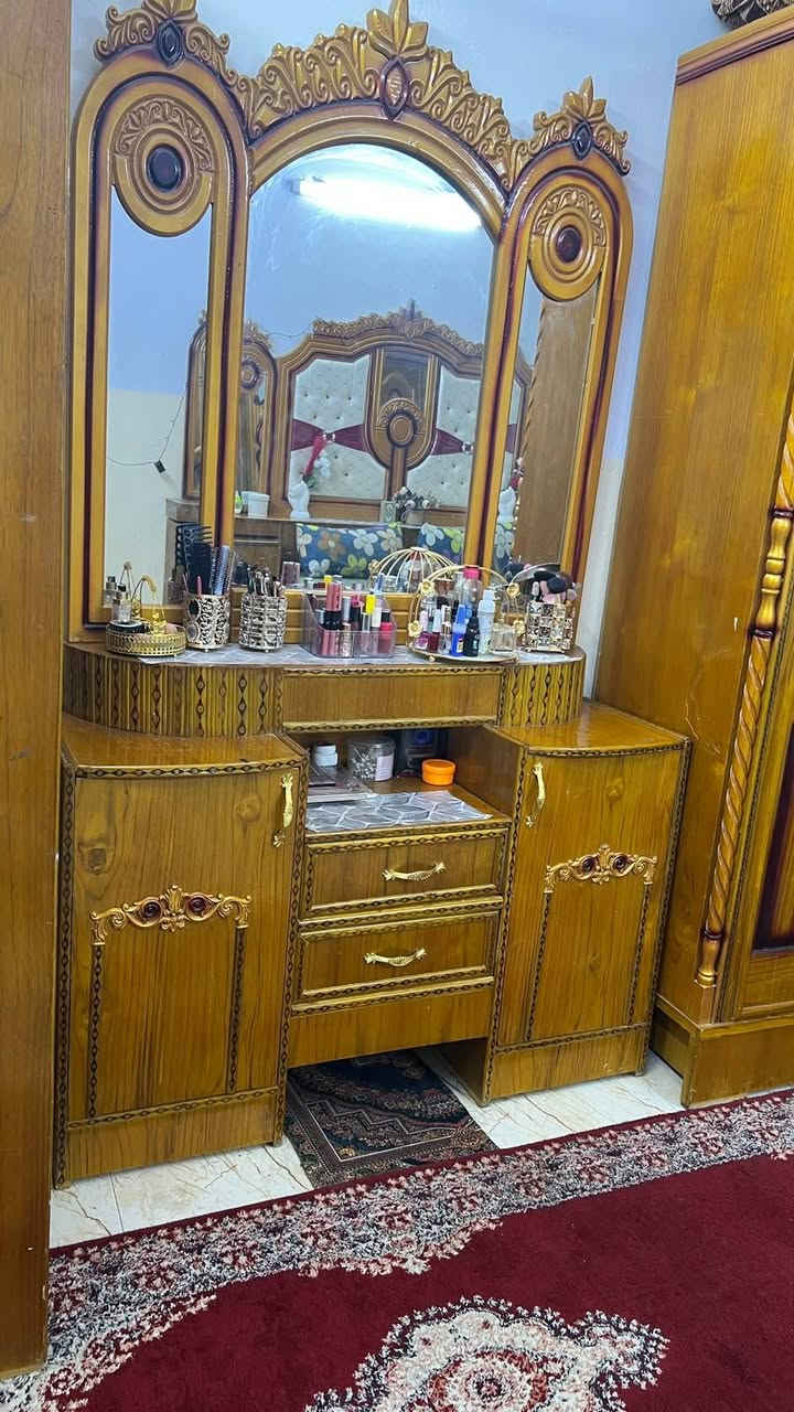 للبيع سعر ٦٠٠ الاتصال *********** بغداد مدينه الصدر
