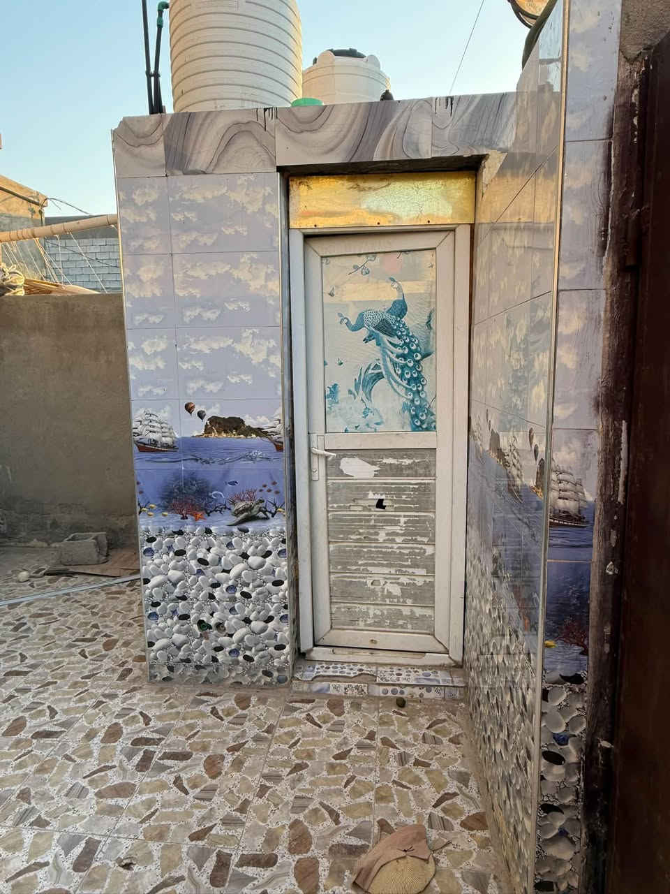 يا الله مشتمل البيع كوت حي الحكيم شارع افران الهادي 100متر بناه بلوك سقف صب غرفه وصاله ومطبخ وستقبال صحيات داخليه خارجيه مرقم ترقيم بلديه جاهز السكن خدمات كامله سعر 28ستفسار ***********
