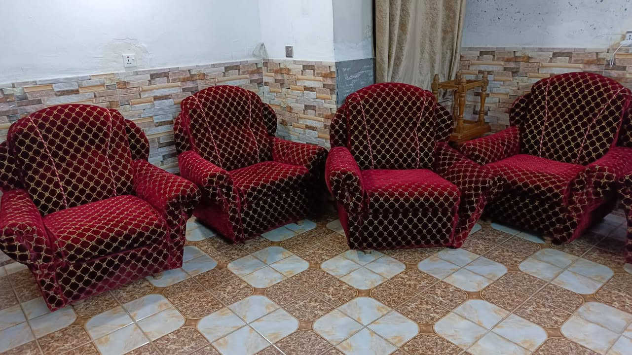 تخم نظيف مستعمل تكمه المكان بغداد الحريه دور ضباط اتصال هاتفي ***********
