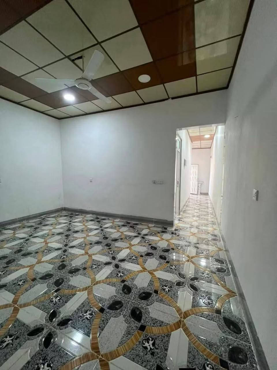 قضاء رزگاري سموود • ١٠٠م • شاز