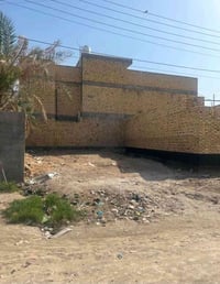 الدجين الاولى • ١٦٨م • واجهة ١٠م