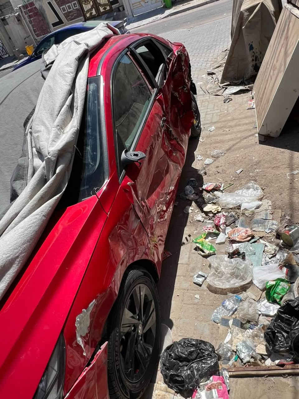 السلام عليكم

اقره المنشور واتصل ابيع ع وضعيه الحادث

 *********** 

للبيع الانترا 2023 وارد امريكي 

اللون احمر ( دم الغزال مو ماروني )!

بيها تبديل بنيد وصبغ جاملغ امامي 

رقم البصره  انكليزي  

ماشية107

فول موصفات ماعدا لفتحه 

ردارات 360 درجة 

نقط عمياء 

توقف ذاتي امامي خلفي 

قياده ذاتيه 

بصمه تشغيل 

بصمه ابواب 

تشغيل عن بعد 

جنطه ذكيه 

اضواء ترحيب 

لد نهاري

لايت زينون 

شاشه كبيره تدعم الكار بلي واندرويد اوتو 

3 وضعيات قياده 

مثبت سرعة 

دمام خلفي +سستم سماعات

تبريد ثلج ❄️ لبلادي مالتها 

ويل حجم 18 + تخم تاير كوري اصلي جديد 

داخل  اسود ورصاصي بلكامل 

تحكم تبريد بيانو 

مكينة حجم 2000  برغي مامفتوح بيها لاتنقيص ولاتبخير (استخدم دهن اصلي وكاله) 

كير على لبلاد بدون اي مشكله شرط الفحص  

سياره على وضع الشركه  بدون اي كلوب مشغل بلدشبول وبدون اي نقص 

مكاني البصره

السعر خاص

للتصال او واتساب

