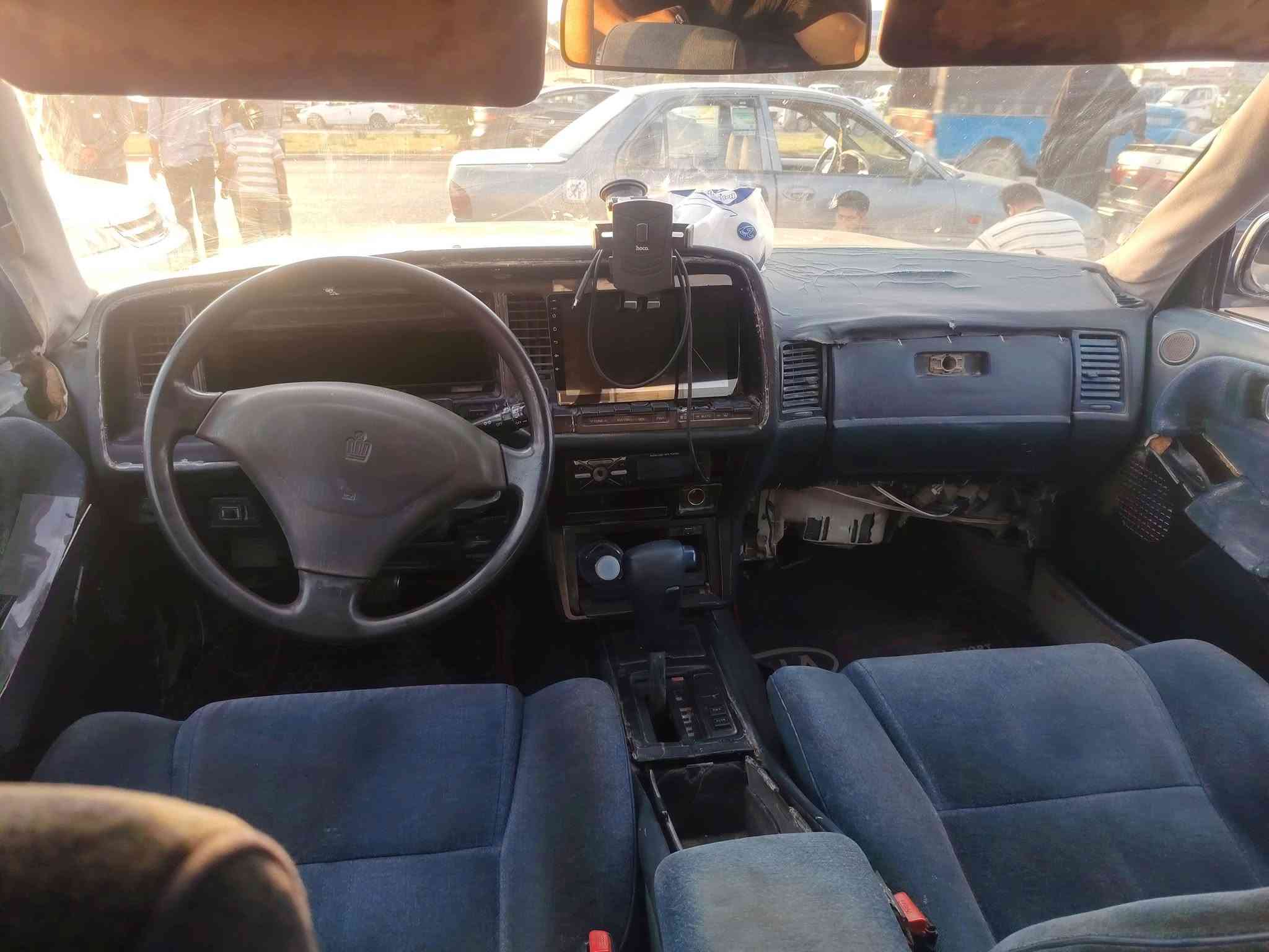 السلام عليكم
هارتوب 1991 محرك ثنين ونص لا تنقيص ولا تبخير

ملكطه خياساته كامله عضمته حلوه دواخله نضيفه سنويه ساقطه السعر 27 وبيه مجال
مكان السياره واسط الزبيديه 
***********
