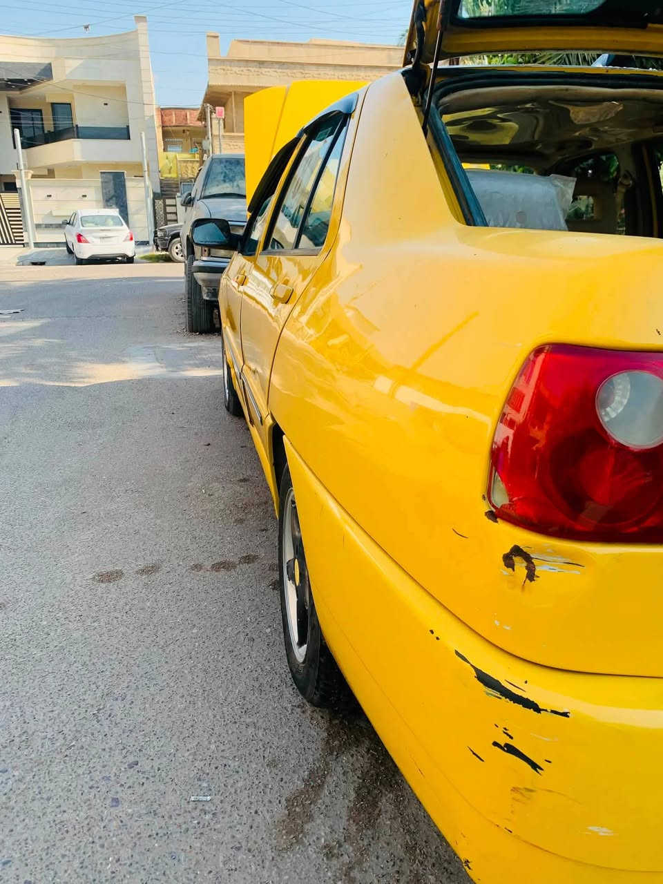 السلام عليكم شيري كوين لبيع محور كير ومكينه كولاه مكفولات تبريد ثلج موديل 2009 رقم بغداد بسمي سياره مكان سياره بغداد كلشي يشتغل خير من الله سياره 30 وبيه مجال *********** رقم بي واتساب
