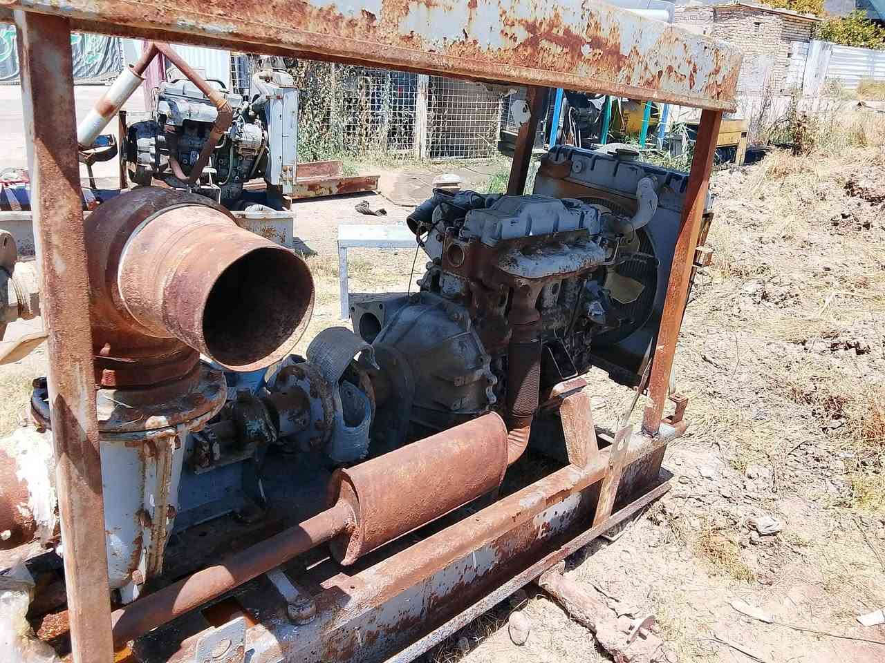 للبيع مضخات ماء 6×6 محركات كيا شغالت عدد 3 المكان بغداد التاجيات 
***********
