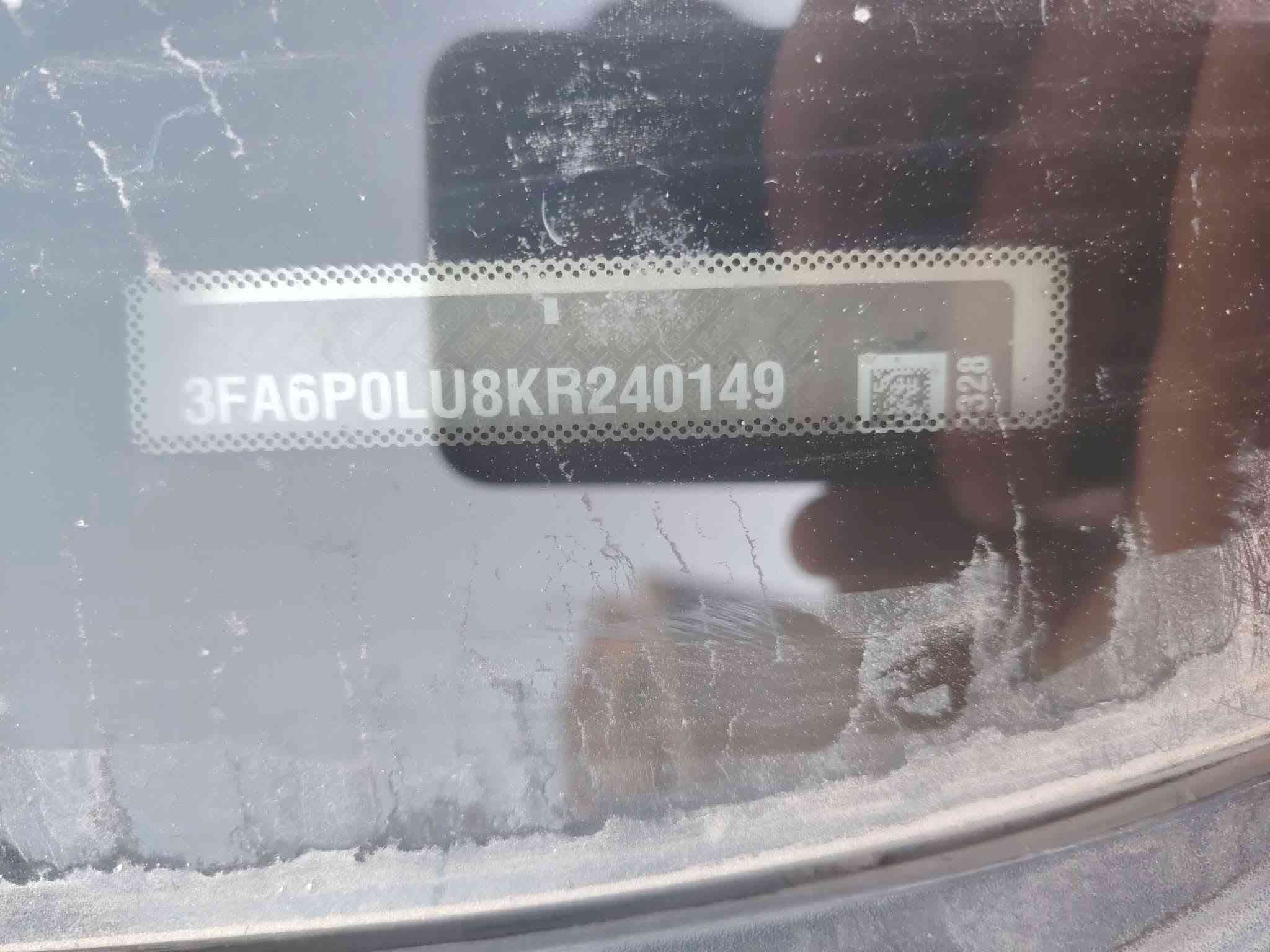 🚘 للبيع فورد فيوجن SE هايبرد – موديل 2019
رقم الشاصي والسونار ناشرهن

للتواصل : ***********
بي واتساب 
🔹 الفئة: SE Hybrid
🔹 المحرك: 2000cc هايبرد
🔹 الممشى: 95 ألف ميل تقريبًا / بحدود 150 ألف كم
🔹 السيارة هايبرد كاملة

🛠️ أضرار السيارة موضحة بالسونار كامل 
• ضرر بالبونيد
• ضرر بالجامليغ الأمامي جهة عكس السائق
• بارد بالجامليغ الخلفي
• طخطخان خفيفة، موضحة بالفيديو
• بمعلومات امريكا مابيها حالو هنا بالفحص كلي بيعة كم حالوبه اتوقع من ذبت حالوب هنا

✅ الشاصي مكفول: بس جهة الضربه سحبه خفيفه كلش معدل يعني بدون شاصي السياره .

✅ المكينة مكفولة
✅ الكير مكفول
✅ بطارية الهايبرد مكفولة
✅ منظومة الهايبرد/المحرك الهجين مكفولة

📹 الفيديو يوضح أضرار السيارة وحالتها بالتفصيل، والجاد يگدر يشوف كلشي بنفسه.

💰 السعر:  $  *********** 

📍 بغداد / الكرخ

السيارة مثل ما موضحة بالإعلان، وماكو أي إخفاء للضرر.

فئة SE 
كرسي كهربائي / الكير ماوس / الهاند بريك بصمة / كامرة خلفية / تحكم على المنحدرات / مستشعر وقوف / بصمة / شاشة مراقبة النقطة العمياء / نظام فرملة الطوارئ / ابل كاربلاي / وباقي المواصفات  
حالة التبريد ممتازة
