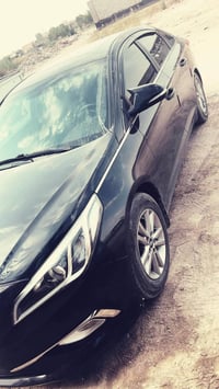 سوناتا • ٢٠١٧ • اسود