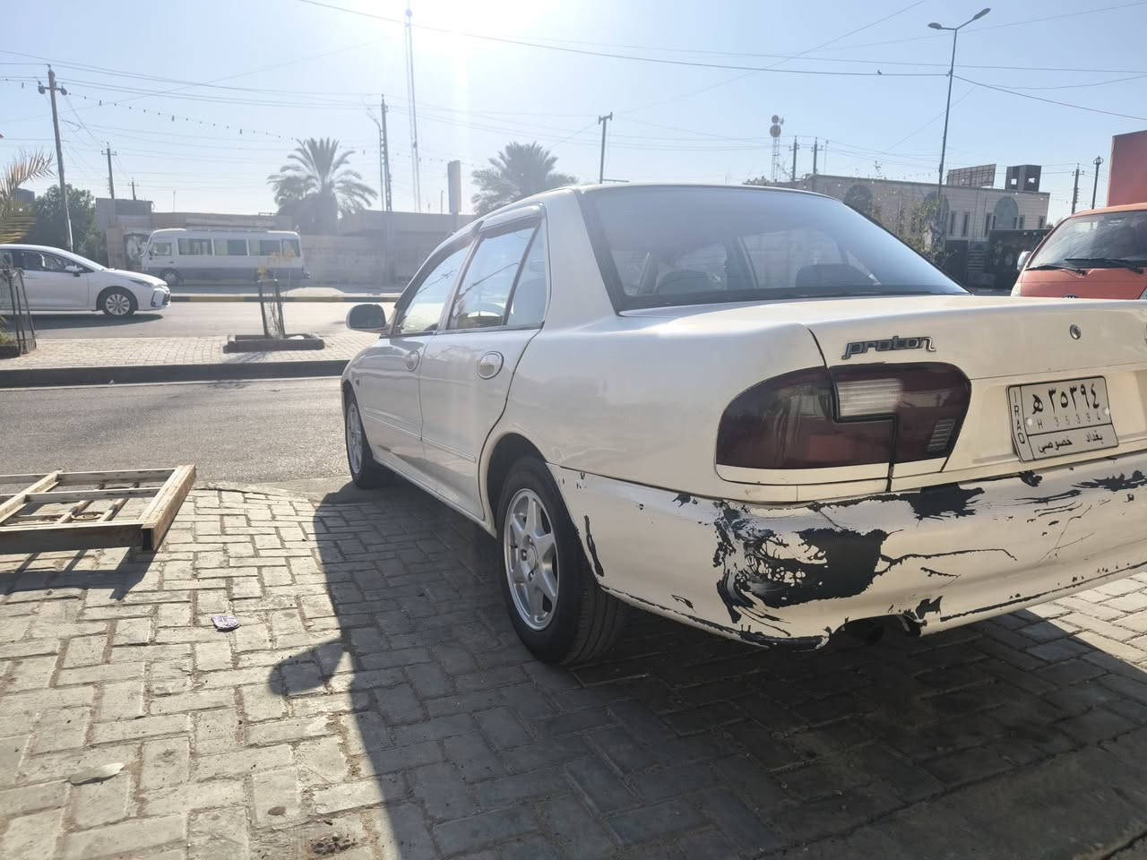 السلام عليكم للبيع بروتون موديل ٢٠٠٥ لون ابيض كهربائيات شغاله تدفئه تبريد شغال تخم تاير نظيف سنوية ساقطه سياره بسمي محرك كير بحاله جيده سنتر لوك شغال السعر ٤٥ ورقه و بيها مجال المكان بغداد حي العامل
للاتصال ***********
