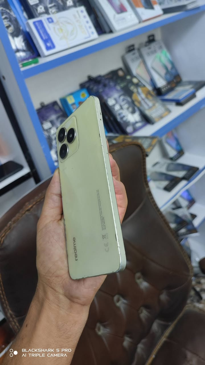 ريلمي سي53 ذاكره 128 عشوائيه12 سعر140جهاز نضيف ***********

نص مكتوب في الصور:
- BLACKSHARK 5 PRO AI TRIPLE CAMERA
- BLACKSHARK 5 PRO
- AI TRIPLE CAMERA