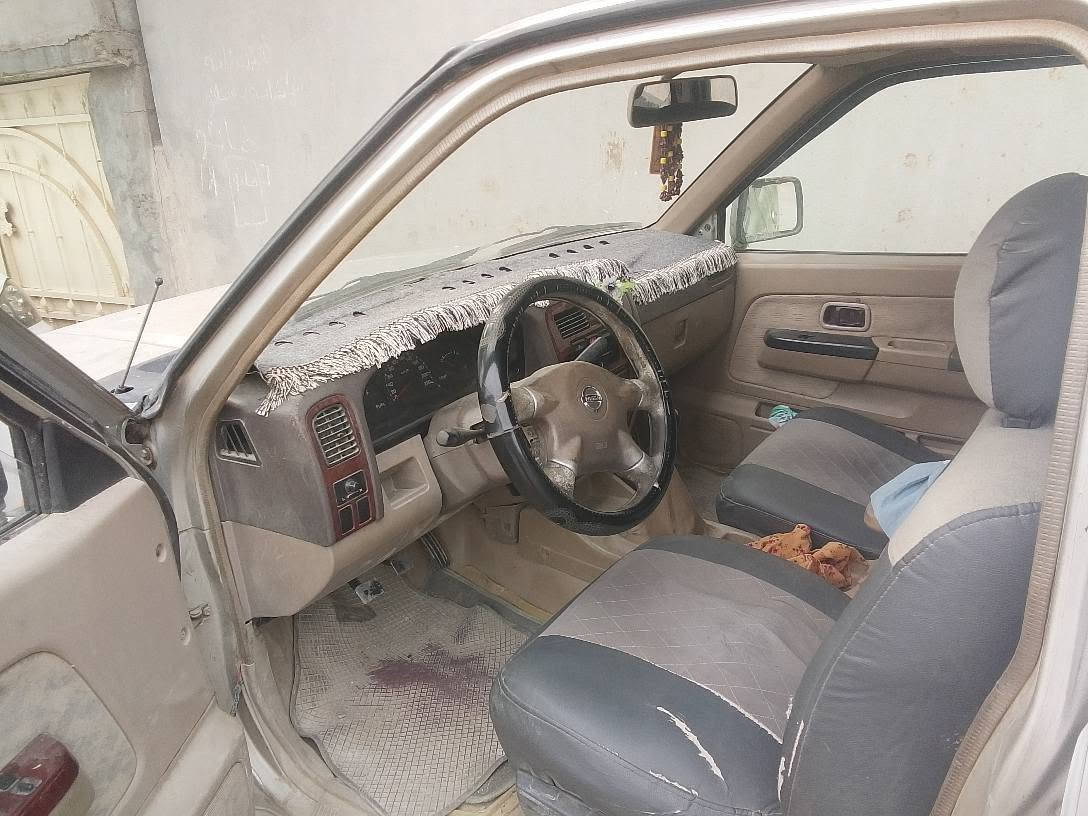 نیسان  دووبەیەیە  بەشەرت..گیرو مکینە  2005مەکینە  بە غ  بی  کیشەیە  ماڵی  خۆما  بەشەرتە***********

44مجاڵ بشدار, السليمانية
