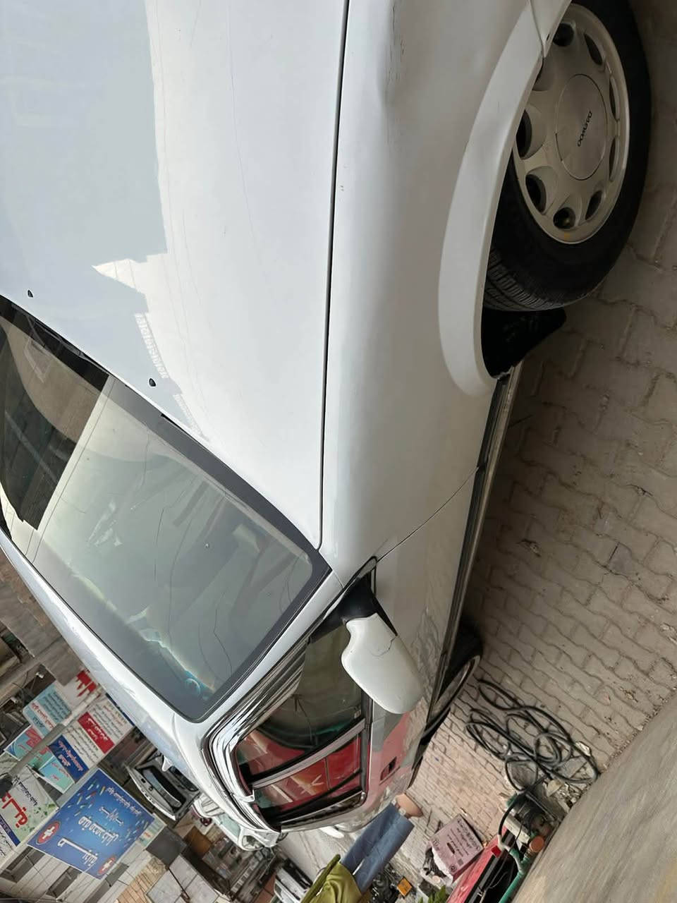 برنس. موديل 95 اوتو 
سيره حاهزه من كلشي. تبريد شغال. وخير من الله 
مكانه اليوسفيه ناحيه الرشيد
***********
