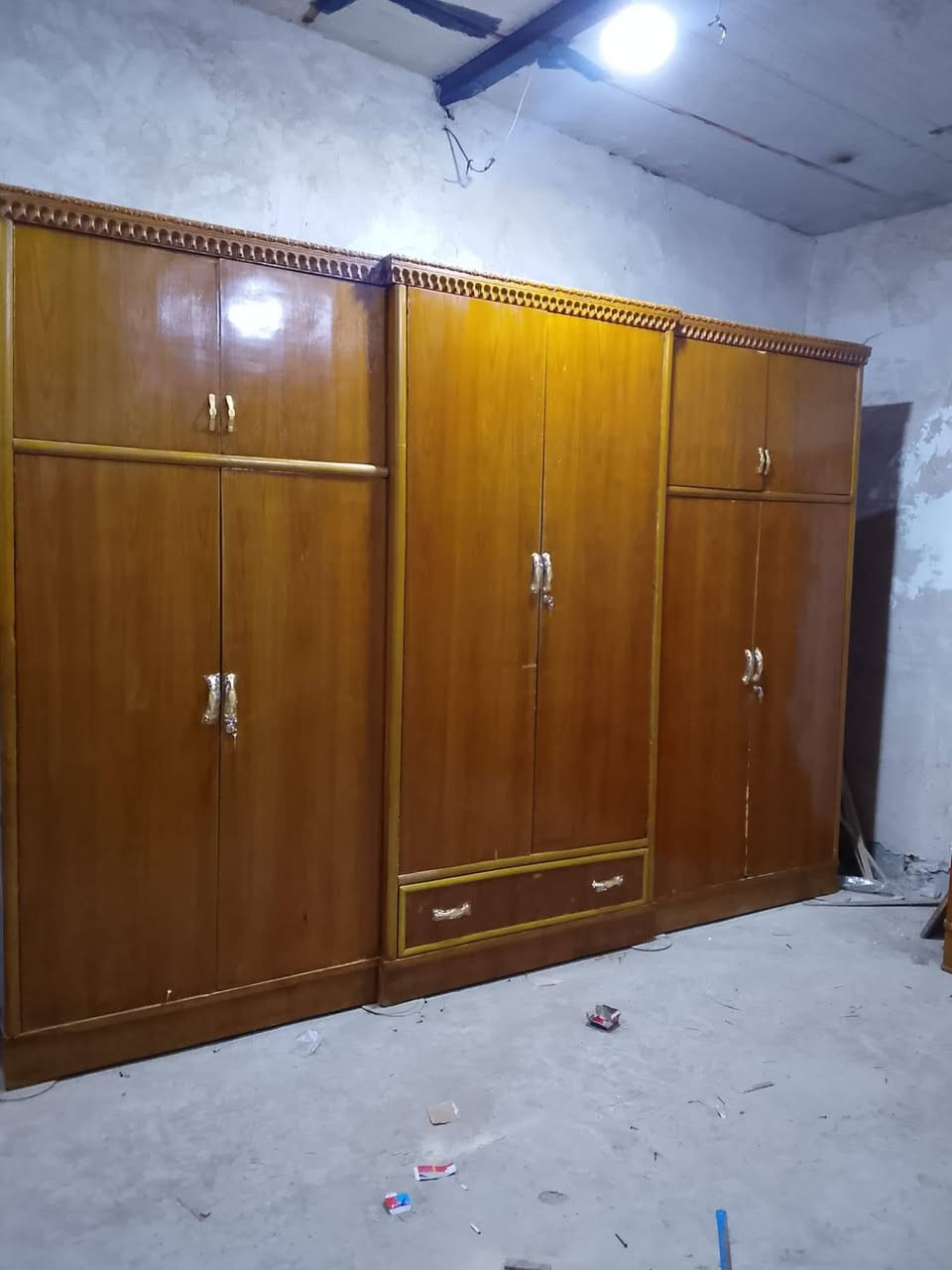 كنتور ابو الخمسه سعر 225 سعر ابو سته 260 مكانه بغداد شعله موجود توصيل ستفسار خاص او تصال ***********

