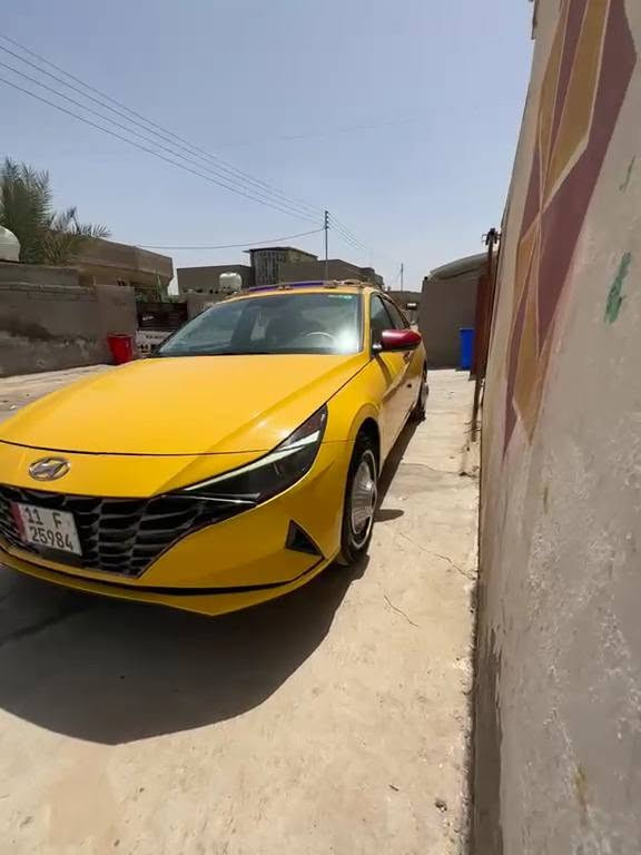 السلام عليكم
النترى هايبرد٢٣ فول للأخير 
شحن لا سلكي 
اربع دسك 
بصمه +فتحه
تشغيل عن بعد 
كشن كهرباء + خزن ميموري
سياقه ذاتيه رادرات 
شاشه متصله  
صور حادث والسونار بل المنشور 
سعره ١٣٧ وبيه مجال حك الجيه 
مكانه قرب مجمع بسمايه 
***********
