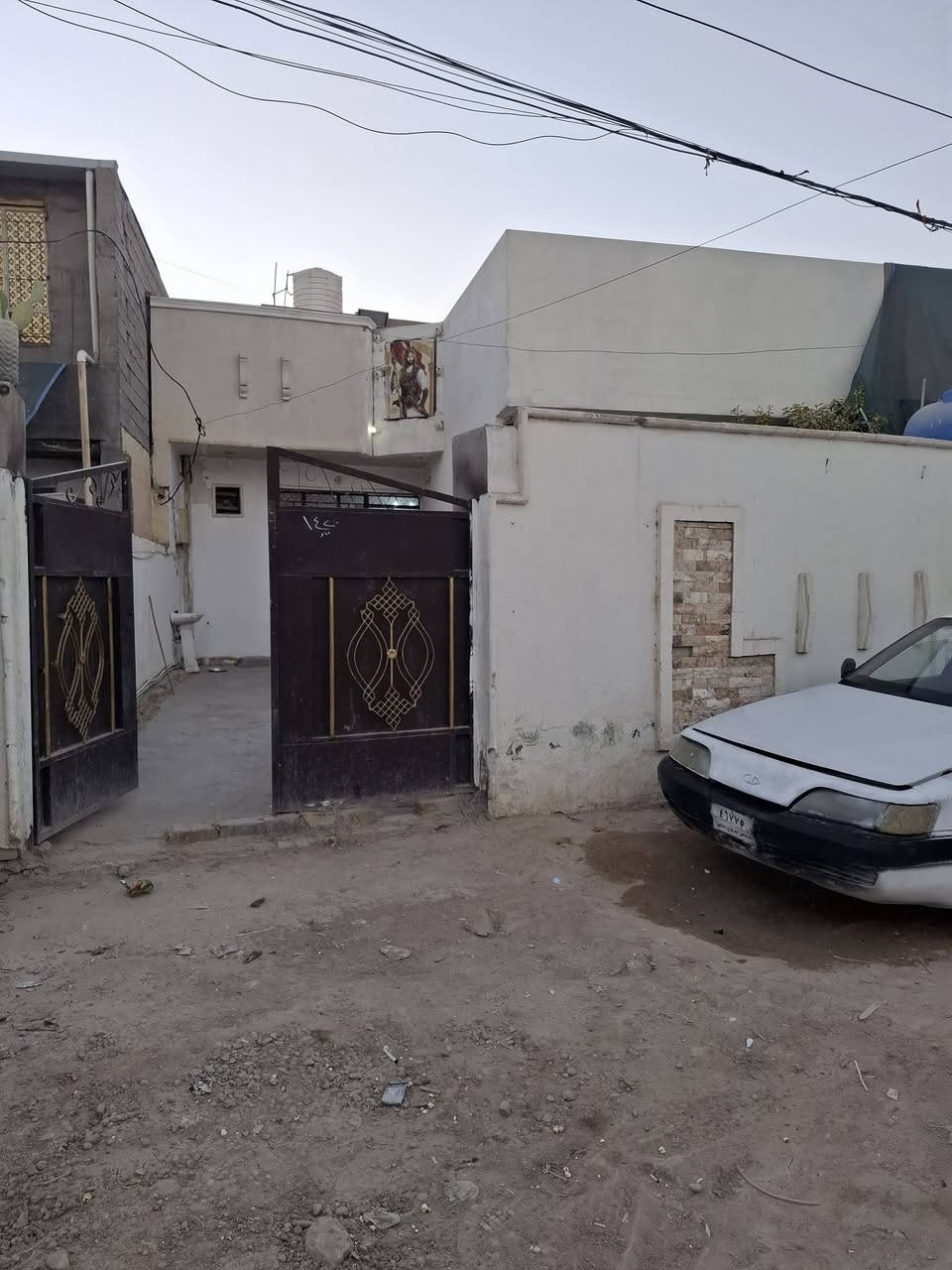 سلام عليكم بيت 200م زرعي الزعفرنيه دورصحه الثانيه سعر خاص متواجد على هذرقم ***********
