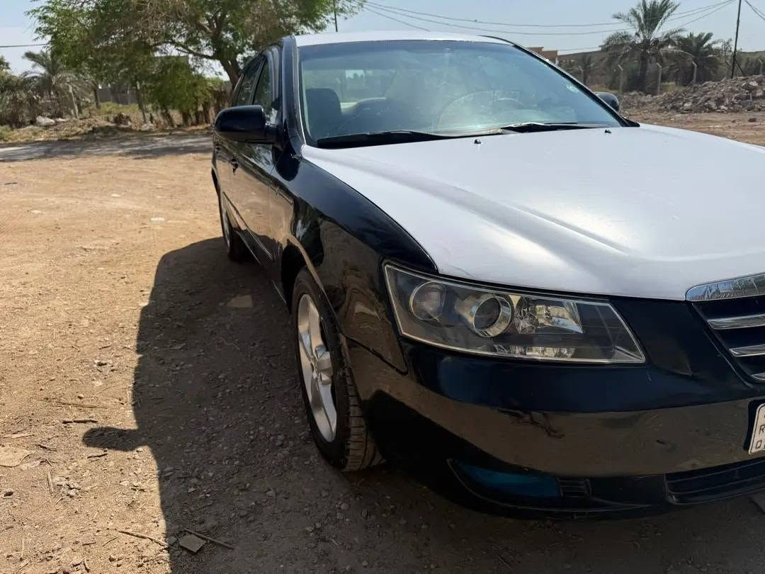 سوناتا موديل 2006 خليجي مكفولة من ضربه بيهه صبغ حزام للجملية  مكينه 2000دوش منضومه غاز تبريد ثلج ❄️كير مكينه مكفول سياره بسمي مكاني بغداد حي البتول السعر 75 وبيهة مجال لشراي ***********
