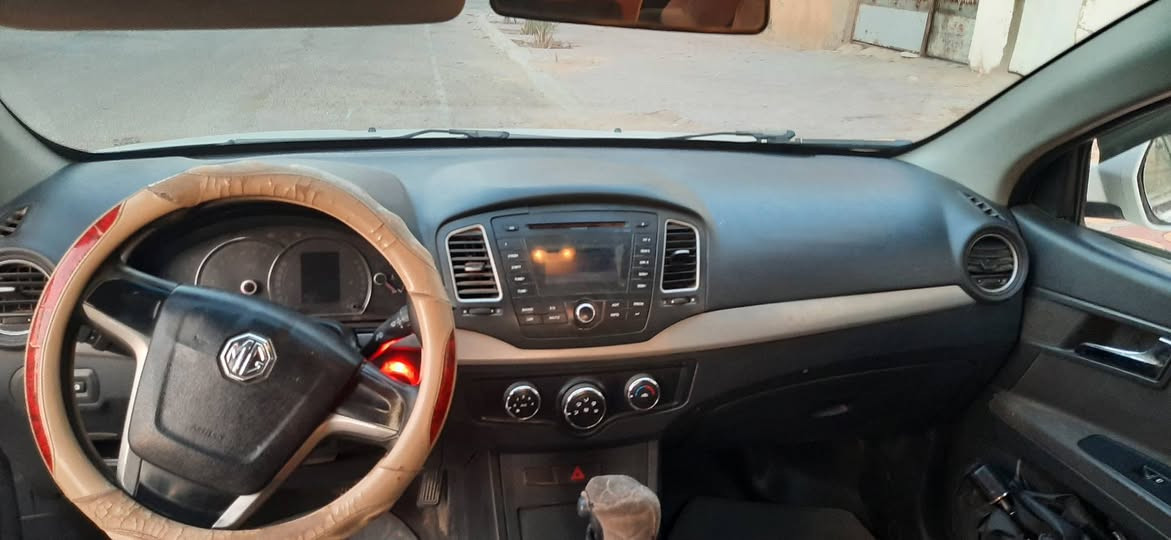 ام جي ٢٠١٤  مكينه كورله دوش رقم أربيل بسمي  السياره بيه صبغ البنيد ربعه سعره ٤٩ وبيه مجال شويه *********** النجف, العراق
