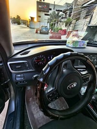 بيع مستعجل كيا اوبتما 2018 السيارة ليبل واحد بيها صبغ من 5 إلى 6 قطع ب...