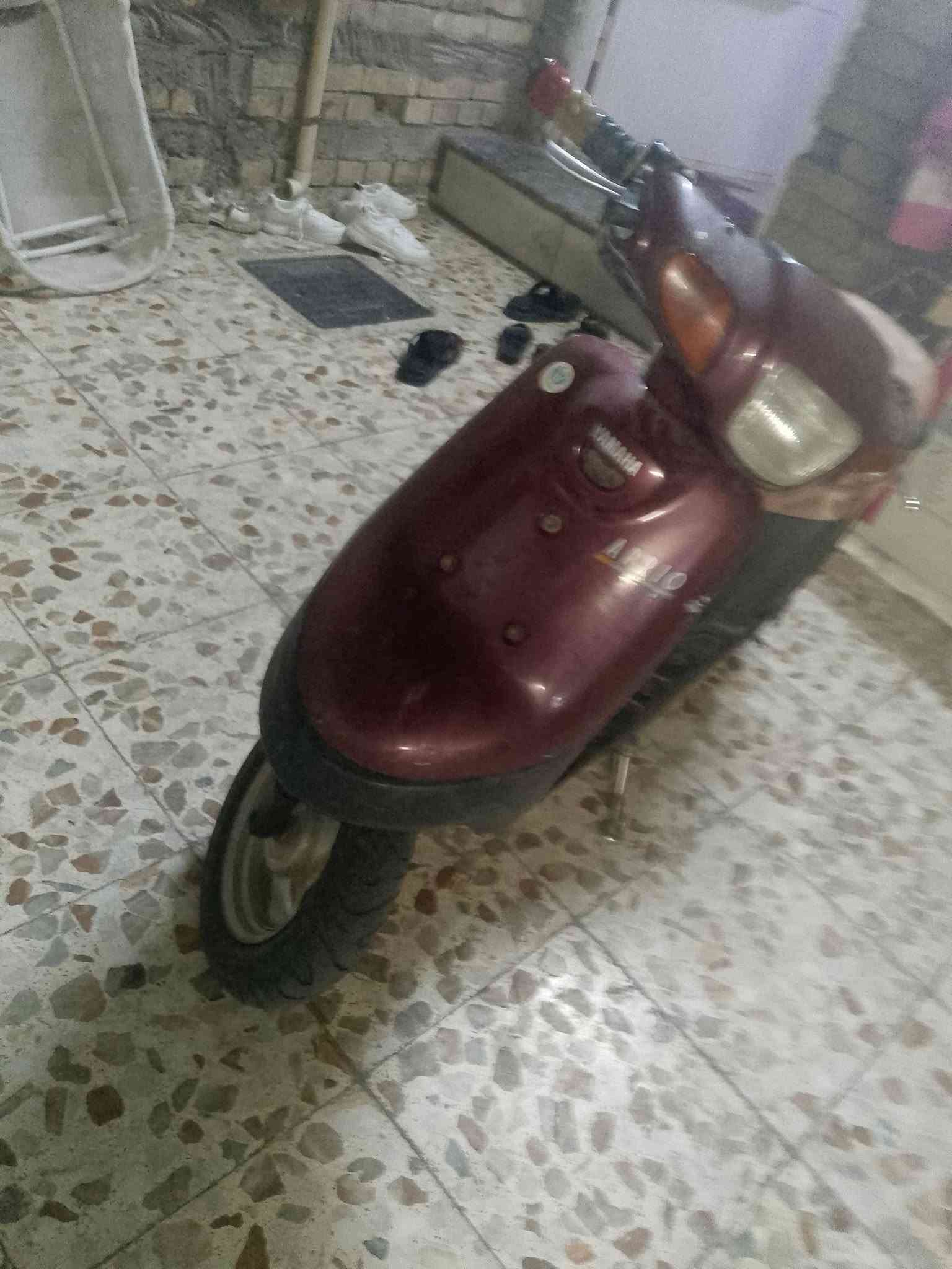 بطة • نضيفه • تحتاج باتري