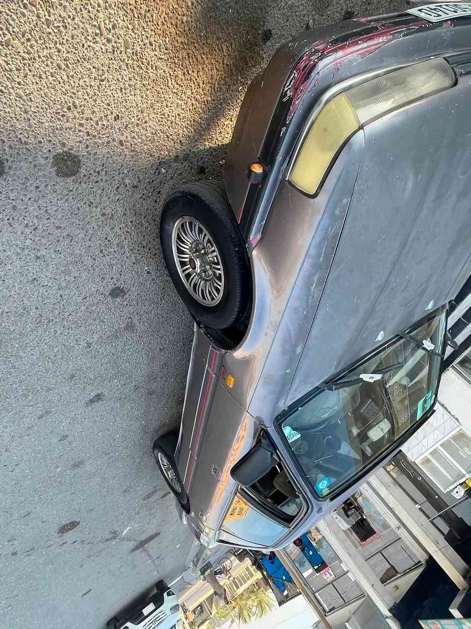 مازدا 626 موديل 95 
كير محرك خير من الله 
السياره بلاديه لا صبغ لا شي بيها أشياء بسيطه جارده 
رقم صلاح الدين دولي سنويه لحد 32 هزه جديده 
راعيها موجود بالديره تحويل 
سياره حلوه مال بيت كهربائياتها كلها جاهزه 
تبريد ما بيها (عميه ) 

السعر 37 بيها مجال 
***********
صلاح الدين الضلوعية
