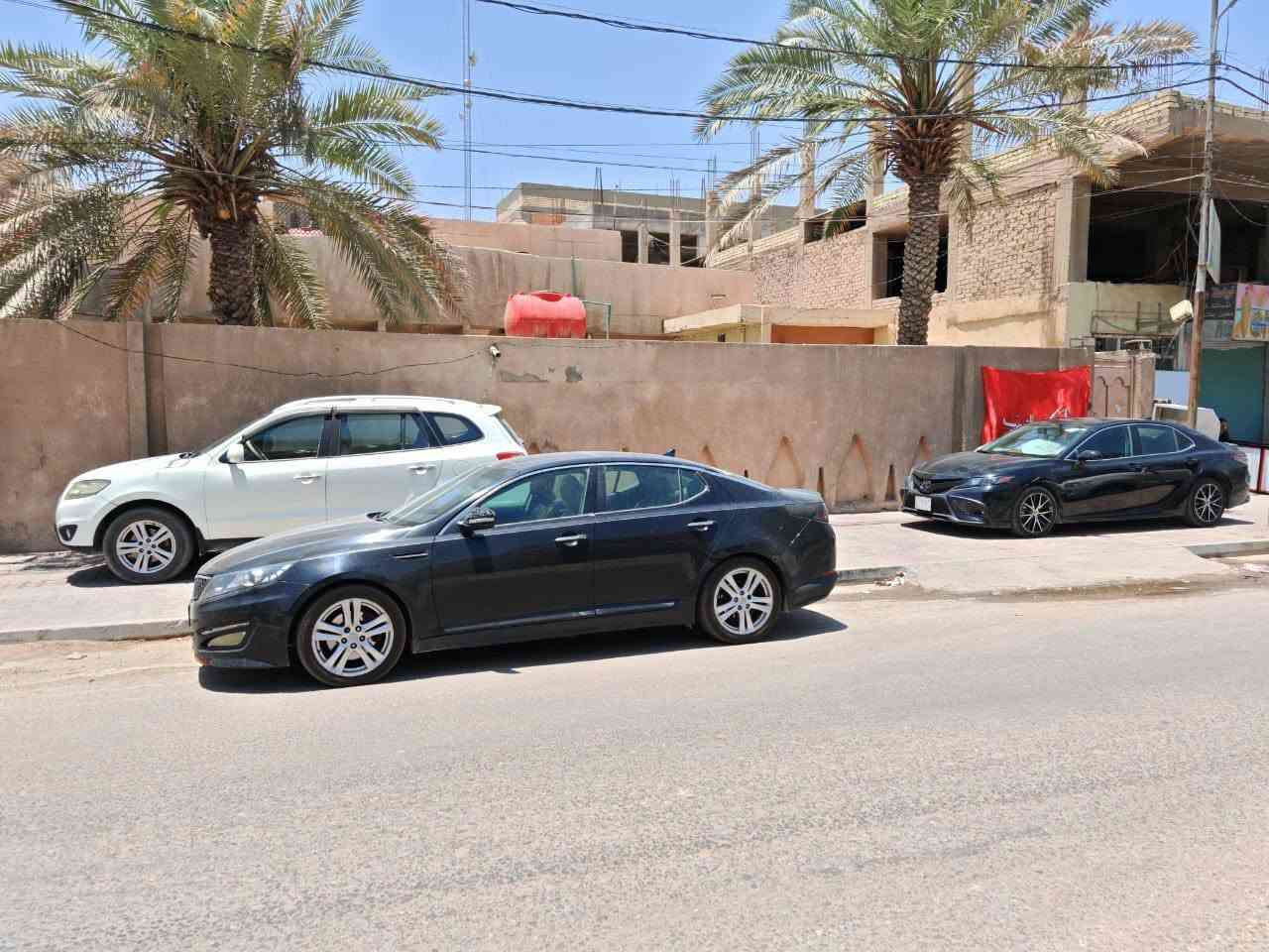 تجاري • ٦٠٠م • الكوفه حي كندة ٢