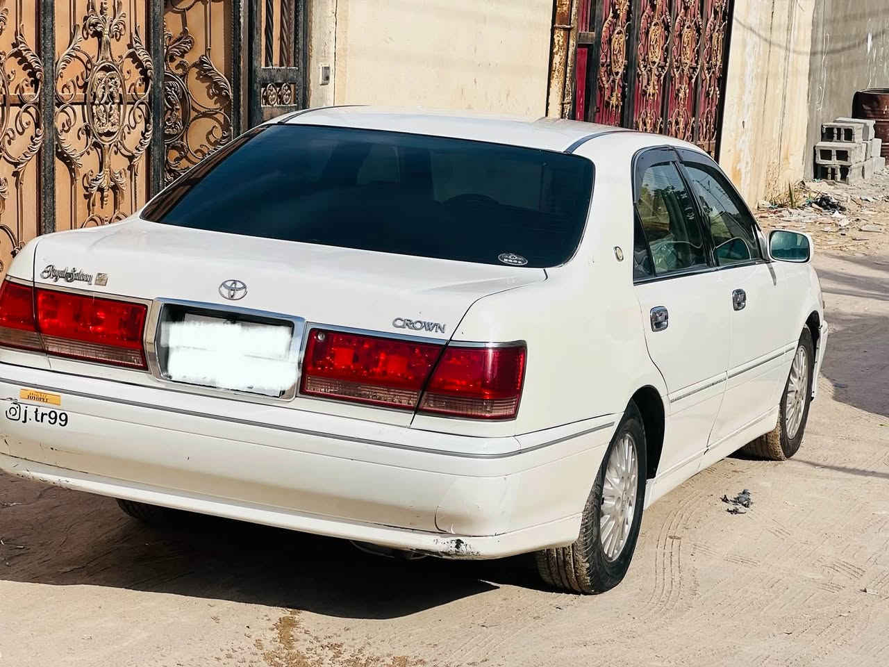 أبيض • شاشة آبل أندرويد • دخول جديد