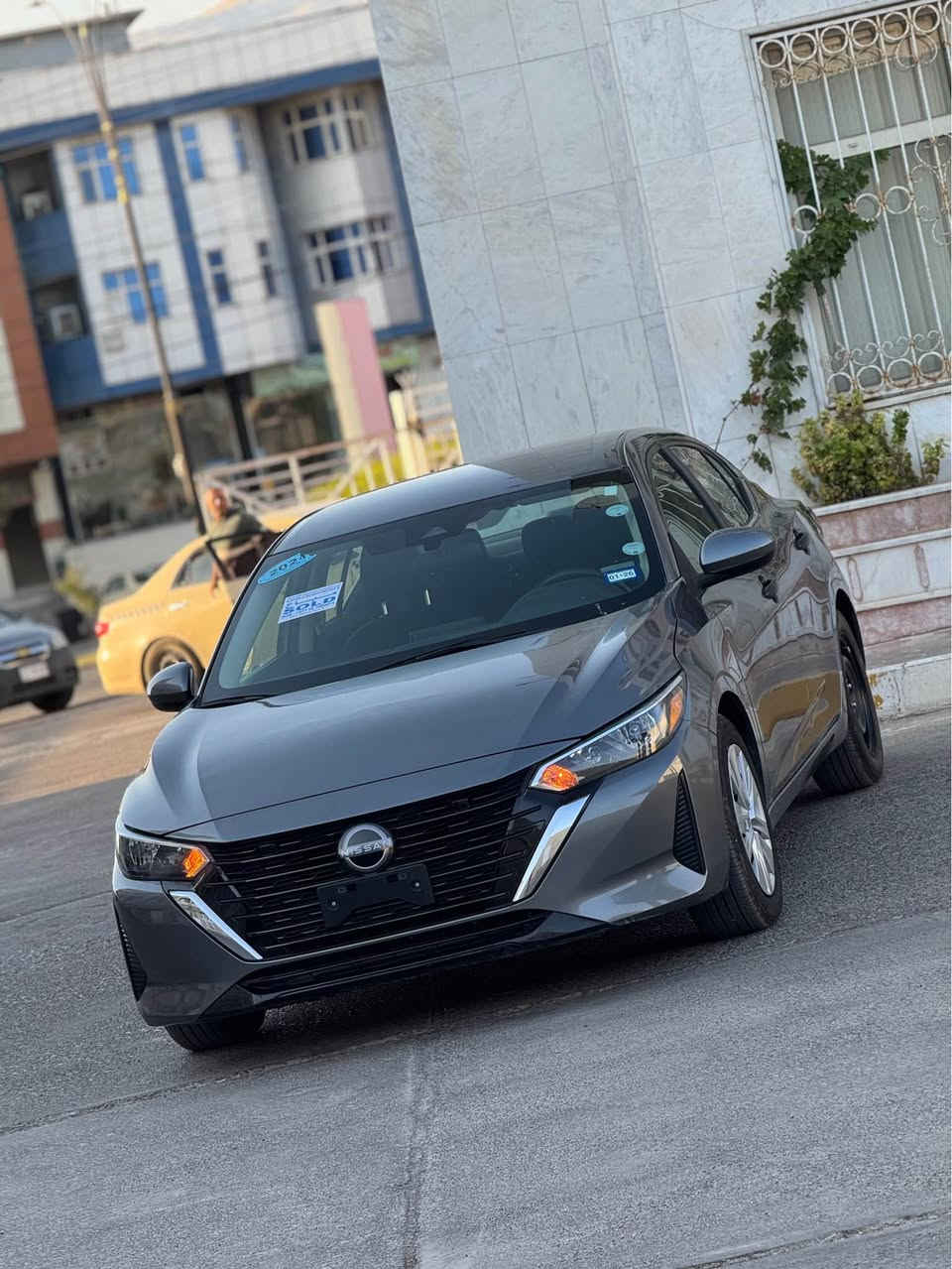 Nissan Sentra S 2024 ✔️
نيسان سنترا اس ٢٠٢٤

سعر مناسب  🔥 118 ورقة و مجال

كل شي بلادي شركة حجر رادارات راديتر 💯
كير محرك تبريد كهربائيات شرط 💯

ثلاث قطع صبغ بدون دواخل بدون ارباك 👌
٢٠ الف ميل (ماشية قليل) و ارباكات سليمة
رقم شاصي بالصور 

مواصفات S 🔝 بصمة تشغيل و رادار امامي و خلفي و جانبي، و رادار خطوط الشارع و حساس ٣٦٠ درجة و شاشة و كاميرة و نظام اوتو هولد و نظام تراكشن .....

مكان عقرة "ئاكرێ"
واتس اب و كورك ***********
*********** اكر, نينوى
