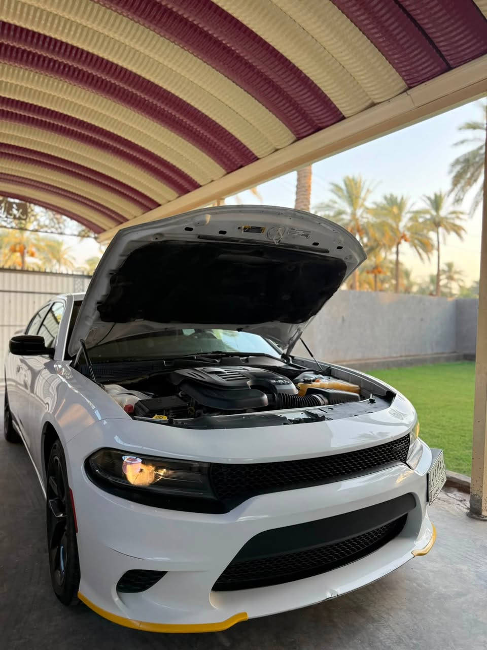 سلام عليكم للبيع 
جارجر 2021sxt استخدام شخصي
حجم المحرك3600 
ماشيه43
حادثه فقط بنيد مبدل
ملاحضه /  السياره اني ماخذه يعني ع ايدي و سياره كلش نضيفه ومابيه كل نقص 
موقع سياره   بابل 
رقم الهاتف ***********
