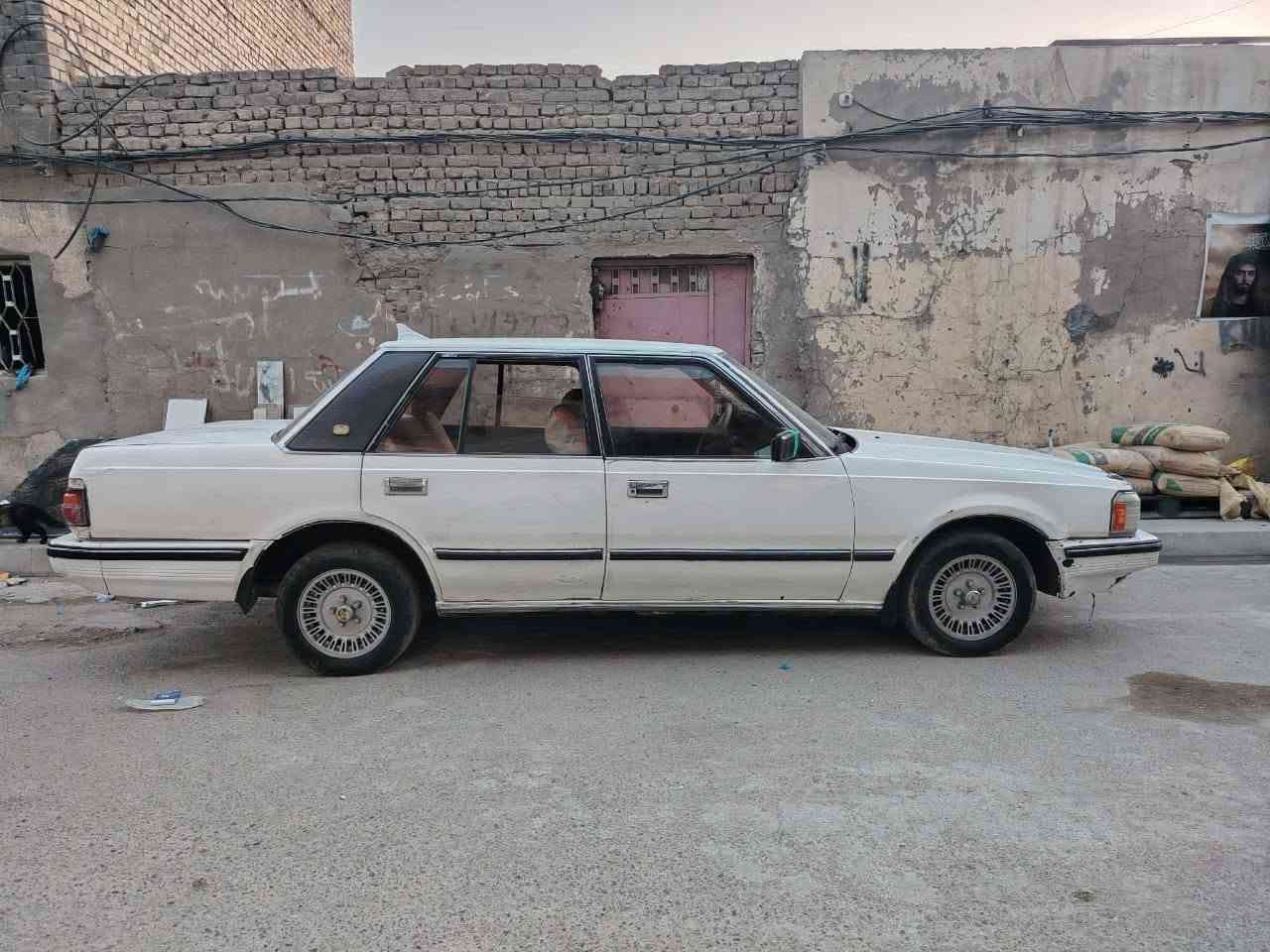 السلام عليكم سياره سوبر موديل 85 رقم كركوك سياره انباء وصوليه وشرعياتها كامله بس فقط راعيها وبيها قاصر واحد سعر السياره 25 وبيها مجال عنواني كركوك واحد حزيران جيرو محرك بالشرق مال ملكه حديث سياره جاهزه كهربائياتها كلها شغاله ما بيها نقص جيجات شغاله اللايتات شغاله اشاير شغاله حتى التبريد شغال نقص غاز فقط راعيها فقط متوفي وعنده قاصر واحد يعني التحويل مضمون لمن عمره يصير 18 سنه حاليا هو 15 سنه***********
