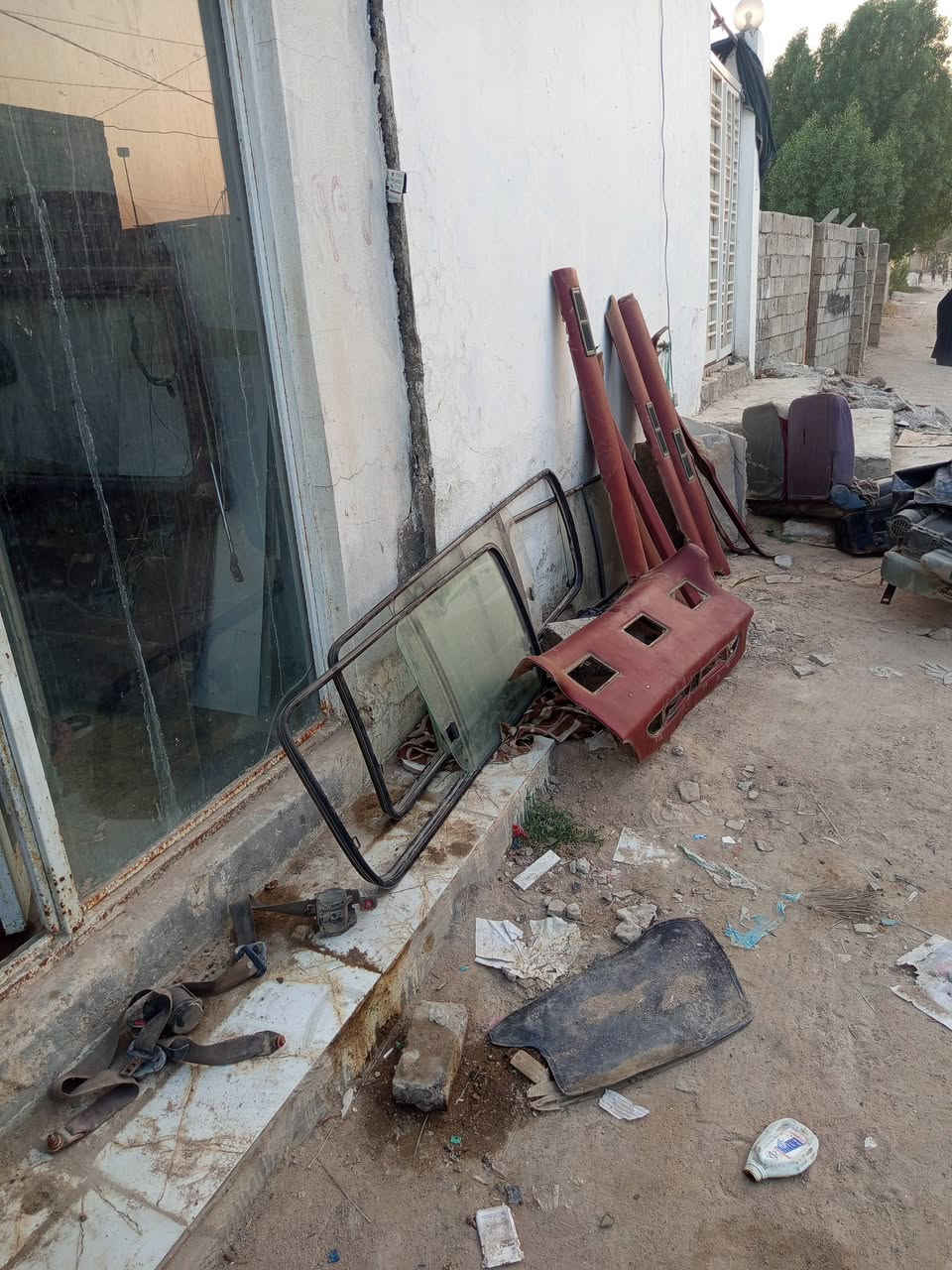 السلام عليكم غراض تفصيخ لبيع شتريد موجود مكاني نجف كوفه وهاذه رقمي ***********
