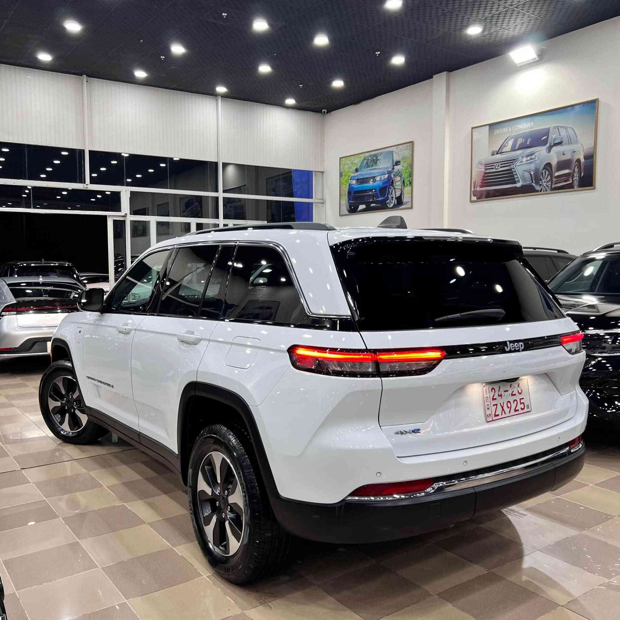 jeep grand cheroki 4xe 2024 clean title 63000mile 
شركة محمد صابر🔥🥇
360$ورقه 
:***********📞
:***********📞 
بۆ زانیاری زیاتر په یوه ندی بکه ن ✅ أربيل, العراق

