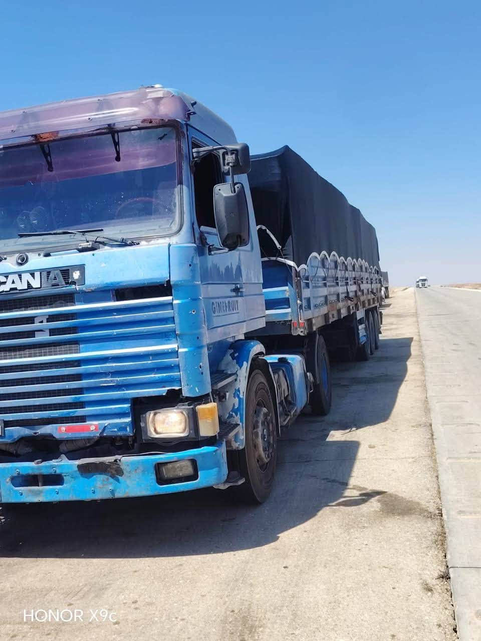 سكانيا 143
كير 5*5

محرك 8 سلندر

كفاله عامه راس وعربانه

السياره شغاله عل اردن
مكانها بغداد 
***********

***********
