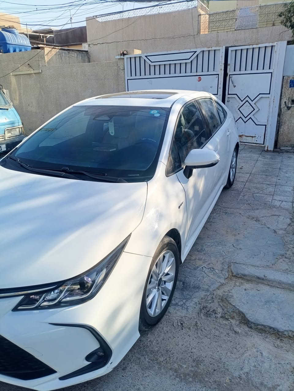 سلام عليكم كورلا هايبرد 25 تجميع صيني رقم بغداد باسمي السياره بحاله الوكاله مواصفات ما حاجه اذكرهن هي مواصفاتها معروفه مكفولة من ضربة وبارد وتبديل السياره مال بيت استخدام شخصي ماشيه 12 ألف السعر 160 ورقة 
مكاني بغداد العامريه 
للاستفسار الاتصال 
***********
