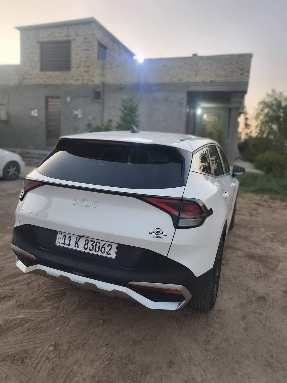 السلام عليكم كيا سبورتج 2023 هايبرد لون ابيض صدفي المرغوب
ماشية 79000 مرقمه بغداد
محركها 1600 تيربو هجين
اوتو هولد
مثبت سرعة
سياقة ذاتية
درايف مود سبورت وايكو وسمارت
4ويل دفع رباعي
التوقف عند وجود اجسام
Car play
مانع انزلاق
تدفئة كشنات
شفتات ستيرن
السيارة سويج وليست بصمة
السعر 175 ويبيها مجال بسيط
للتواصل صور الحادث خاص
***********

