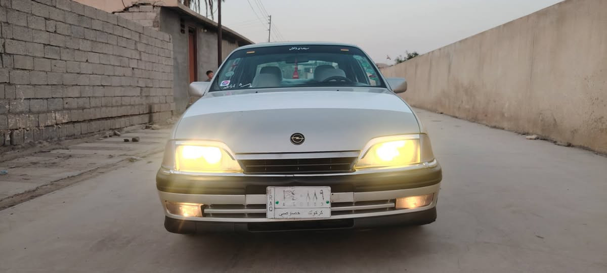 سلام عليكم للبيع اوبل اوميكا موديل 92 رقم كركوك مشروع وطني لحد 2028 جديد شرط تحويل وغرامه  كير اوتوماتيك كير مكينه 20 بلادي اربع تيرات جديد صدر دبلات جديد سقف اسلايت كهربائي جامات كهربائي كهربائيات كامل  بدون ضربه بدون خياس كير مكينه شرط لا صرف ولا بخار  سياره جاهزه مكفول مابي اي نقص سعر 33 شراي يخابر مكان طوز الي مو شراي لايكسر مال ماجواب لا خاص ولا تعليق  رقم الهاتف ***********
