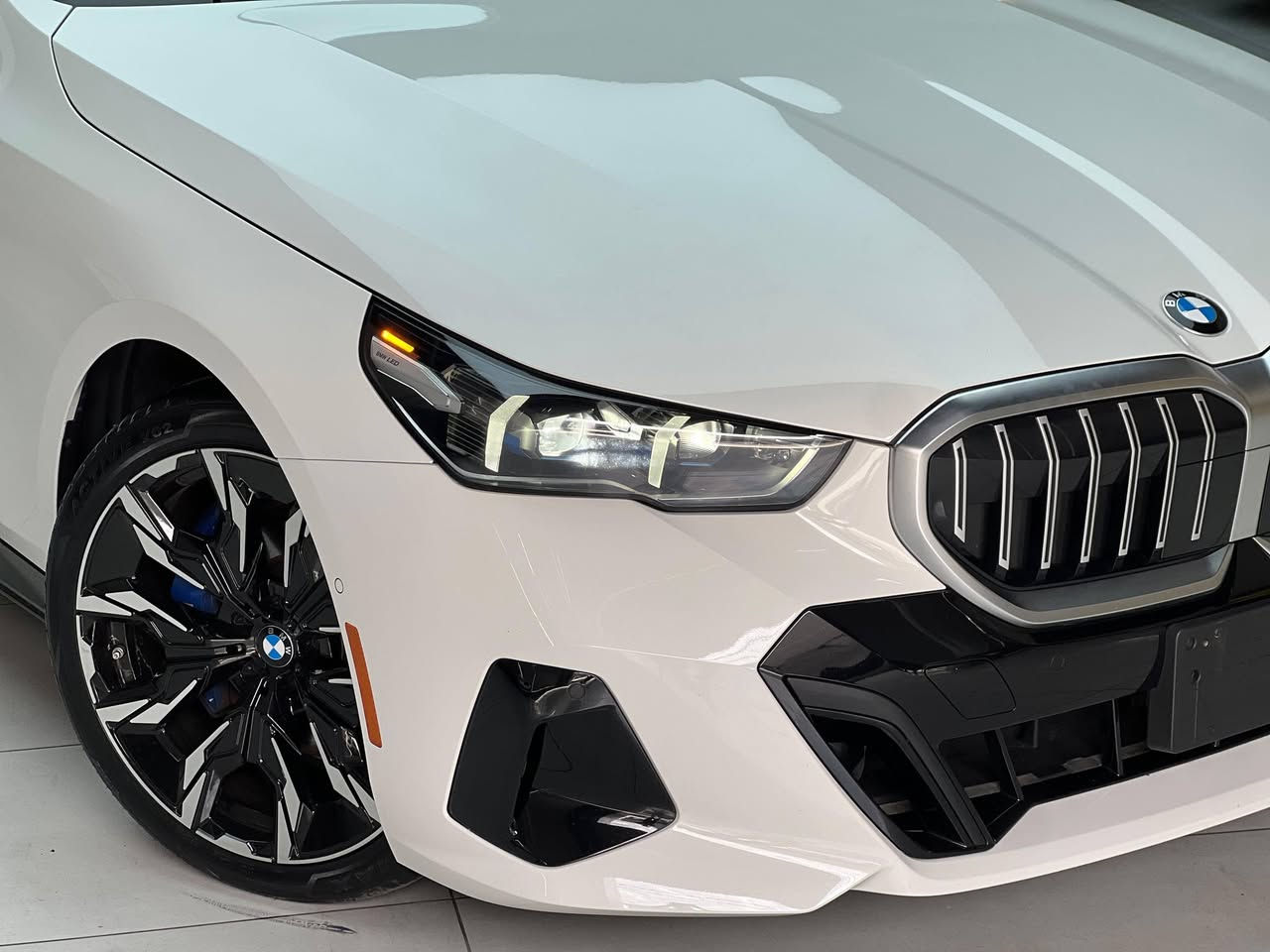 BMW 530i M-Pro 2026
X.Drive 
Clean title 
كلين تايتل كفاله عامه من زلخه هم 
للاستفسار اكثر 
العنوان اربيل معرض AMG
***********
***********
