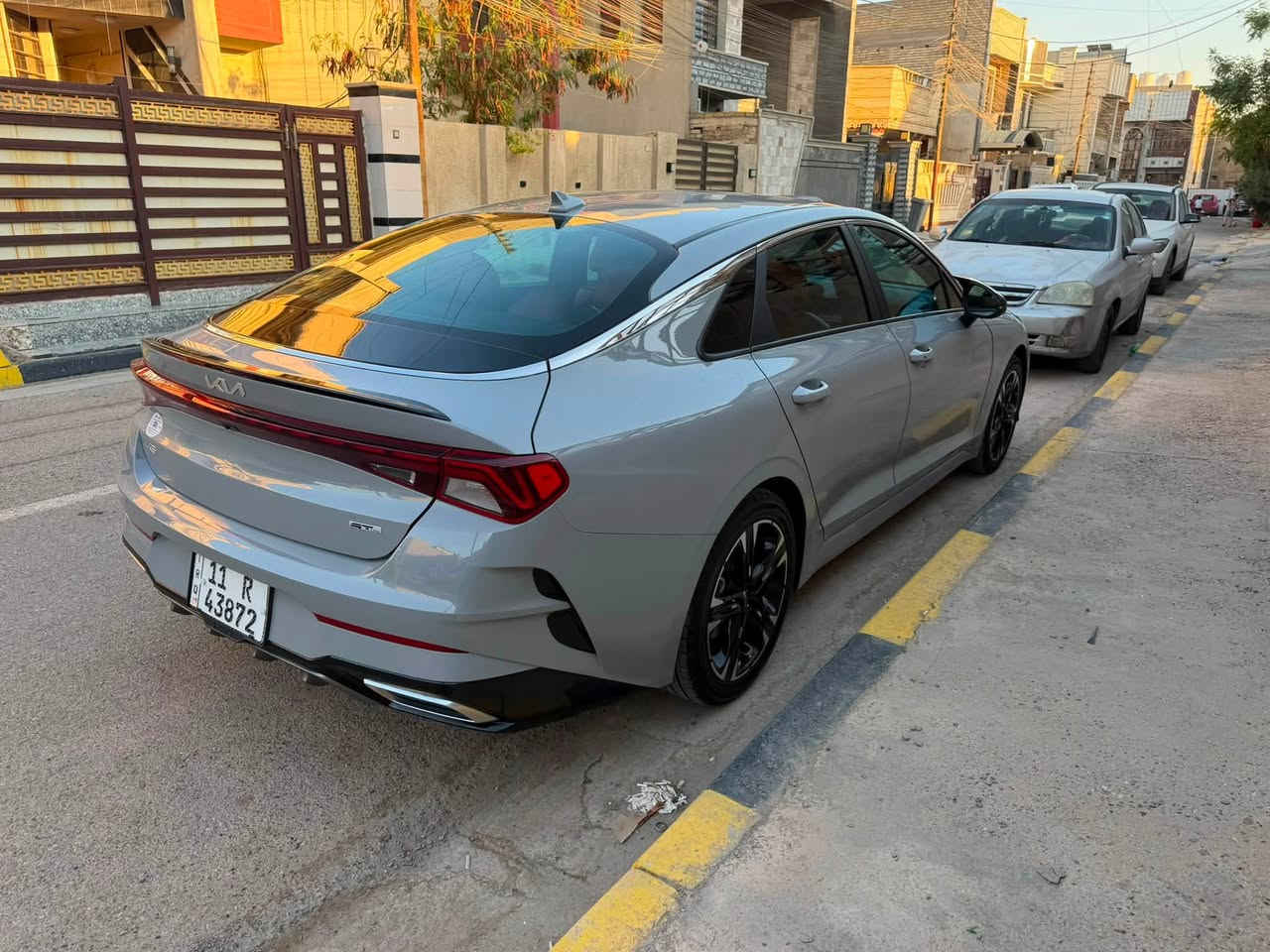 🔥 للبيع كيا K5 GT-Line
موديل ((2024))  🔥

📍 رقم بغداد 
📍 الممشى:24 فقط
📍 لون أسمنتي مميز

المواصفات: 
✅ تشغيل عن بعد 
✅ دخول ذكي وترحيب 
✅ تنبيه اصطدام أمامي 
✅ تنبيه مغادرة المسار 
✅ كاميرا خلفية 
✅ شاحن وايرلس 
✅ منافذ USB 
✅ مانع انزلاق 
✅ مقاعد جلد  
✅ جام أوتو 
✅ نظام مراقبة ضغط الإطارات (TPMS) 
✅ شاشة تدعم Apple CarPlay و Android Auto 
✅ مصابيح LED 
✅ 5 وضعيات قيادة: SPORT / CUSTOM SNOW / SMART / NORMAL

🔹 السيارة نضيفه جداً 
صوره السونار بالمنشور 
لا ايرباك لا شاصي لا لغد 
بغداد الدوره 
السعر 198 وبيها مجال قليل 

اخوان لا متوزاي ولا مستعجل عل بيع 
ان عجبتك حياك الله ما عجبتك السوك مليان 
***********
