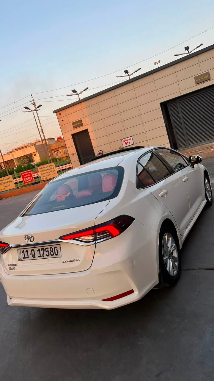 السلام عليكم للبيع تيوتا كورلا 2024 فول مواصفات
السيارة شكل الخليجي محرك هايبرد hev
 رقم بغداد مكفولة من الصبغ والبارد
بيها طخه بسيطه  ع وضعها فقط 
ماشية 40
السعر147ورقة وبيها مجال
  مواصفات السيارة 
بصمة
شاشة كبيرة
فتحة سقف 
ويل كب
اشاير بالمري
كروز سرعة
تحكم ستيرن
حساس ضغط الإطارات
لايت زنون
بك لايت لد
نضام ترحيب
محرك 1800
كشنات جلد احمر
رادار
قطعتين تبريد
درايف مود ثلاث وضعيات للقيادة
(Eco-Sport-Contort)
بصمة ابواب
مكان السياره بغداد البلديات 
***********
