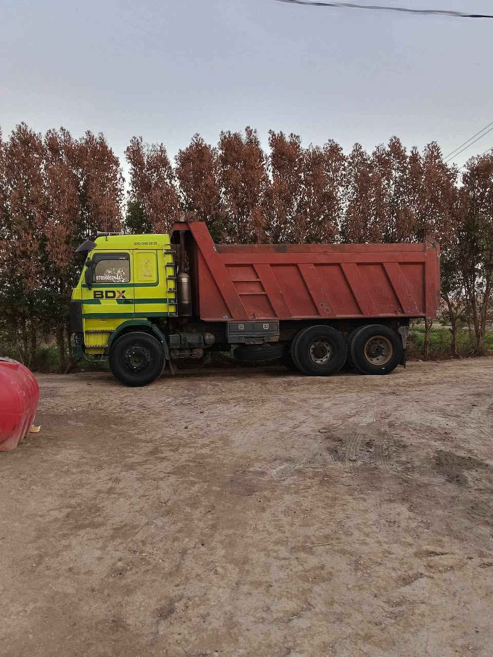 تم ياورد 🚛
*للبيع سكس سكانيان 143🚛*

*الكير:* 900 - 3 نمر 

*المكينة:* 8 صفر 10

*الشاصي:* مكفول كفالة

*البايجر:* مجموعة كاملة 

*التايرات:* 24 تاير جديد + جنط رقم 17 انكليزي

*التفاصيل:* قمارة دوشمة تفصال وجديدة

*الحالة:* السيارة جاهزة للعمل 100% - شد بلد

*المكان:* الديوانية - الحمزة الشرقي

*السعر:* اتصال

*للاستفسار:* ***********

_ملاحظة: السيارة بيها تايرات جداد وجاهزة للشغل من اليوم_
