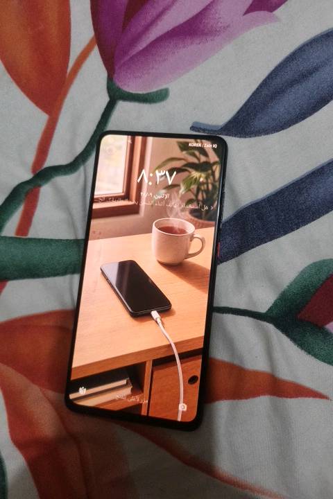 جهاز شومي  
Mi 9T
ذاكره 128 جهاز نضيف 
خطوط ثنين يستخدم ورام جهاز راقي 
رايده ب 180
***********واساب موجود