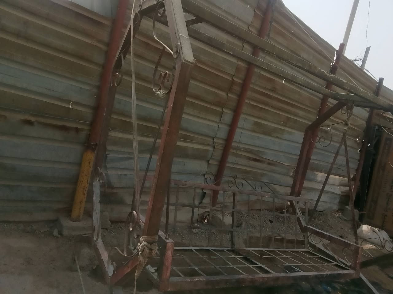 مرجوحه • للبيع • تزكام
