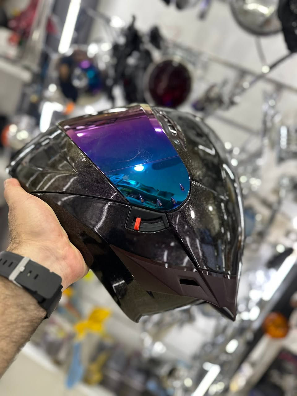 🏍️ IBK لبيع قطع غيار الدراجات النارية 🏍️
🔧 نوفر جميع قطع غيار الدراجات النارية العامة
✅ قطع أصلية ومضمونة
✅ أسعار مناسبة
✅ خدمة ممتازة

📍 العنوان: بغداد - الأعظمية - الكريعات - الشارع العام - القصور - معرض IBK

📞 للاستفسار والطلب:
***********
🚚 تتوفر خدمة التوصيل داخل بغداد والمحافظات

IBK
كل ما تحتاجه لدراجتك في مكان واحد 🏍️🔥
